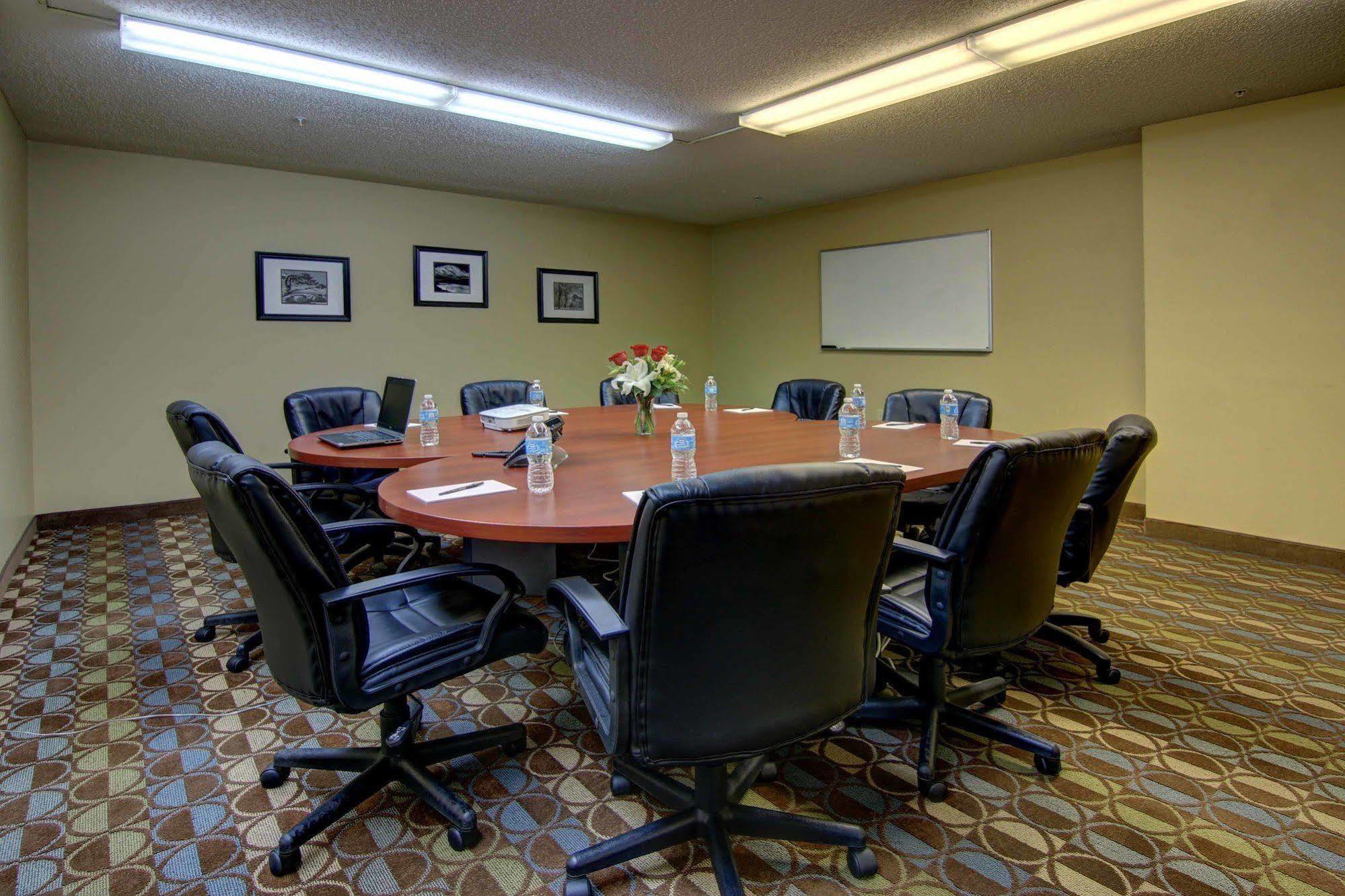Intown Suites Extended Stay Marietta Ga - Roswell Rd Extérieur photo