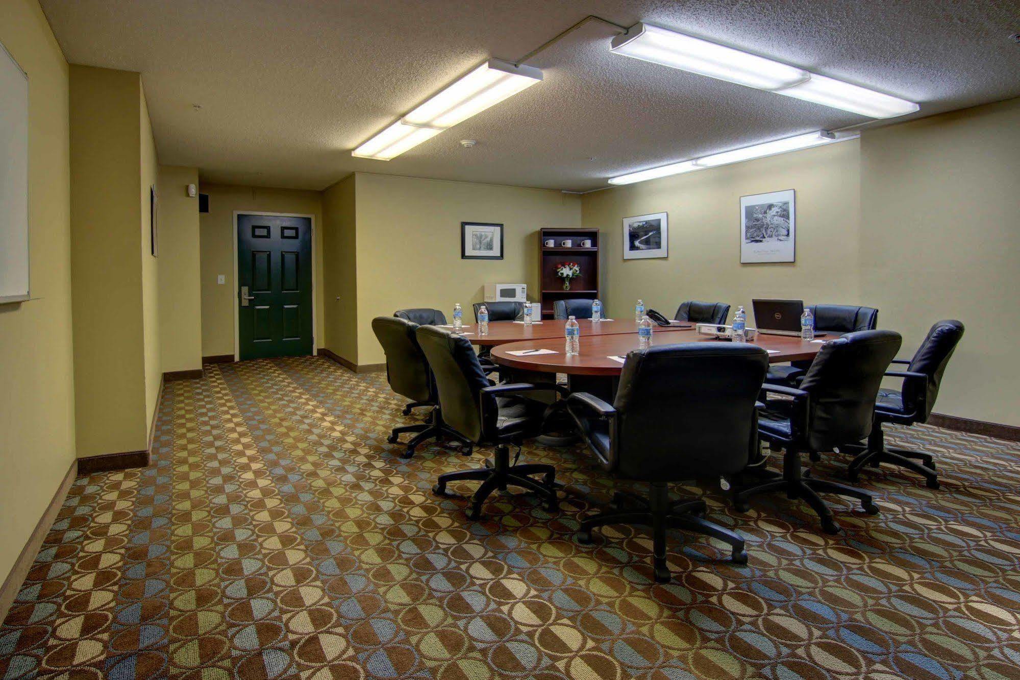 Intown Suites Extended Stay Marietta Ga - Roswell Rd Extérieur photo